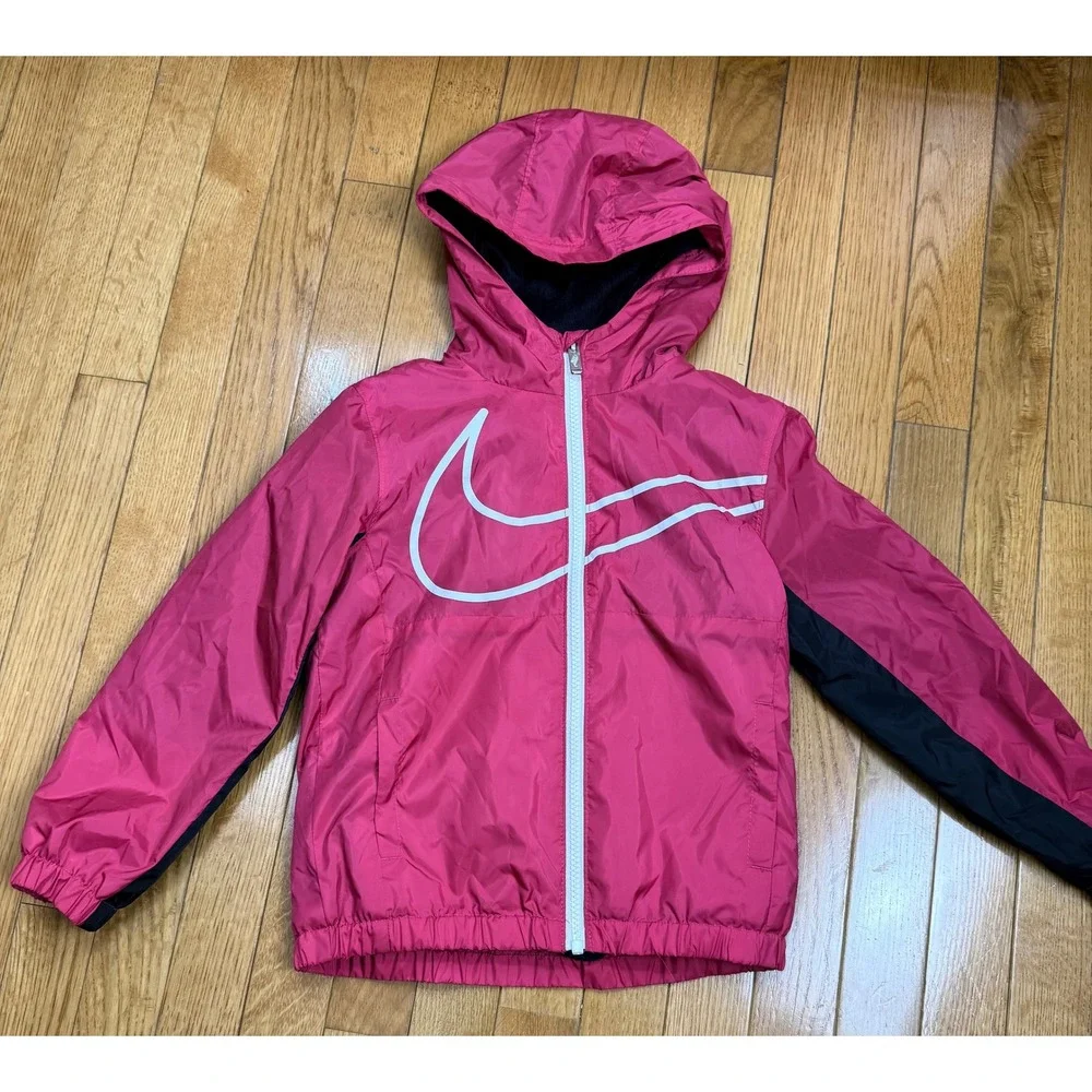 Nike Kids Pink Black Fleece Lined Windbreaker‎ Hooded Jacket Size 6 5-6 YRS